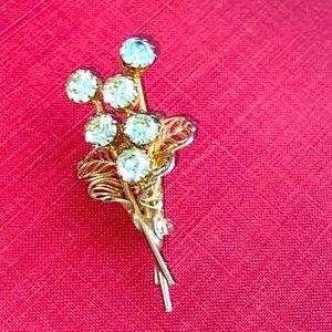 Vintage Prong Set 5 Rhinestones Gold Toned Bouquet Broach